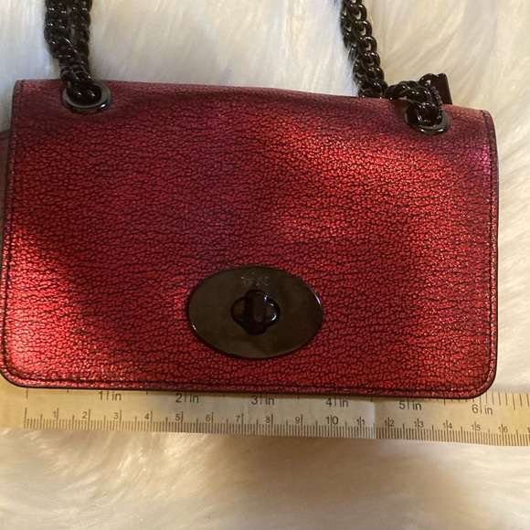 Coach - Picture 2 of 8